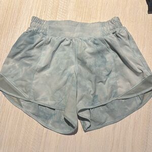 Lululemon Diamond Dye Low Rise 4in Hotty Hots